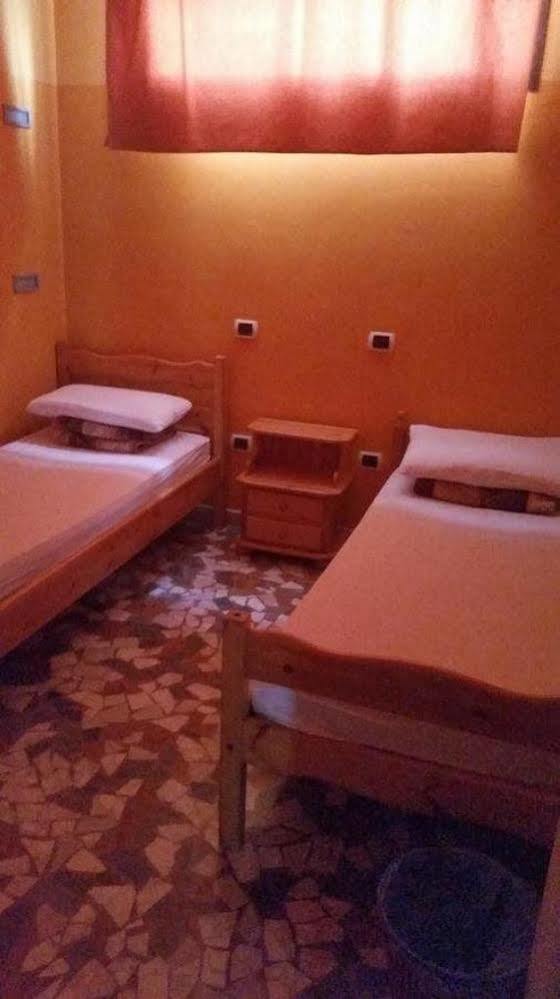 Hostel Di